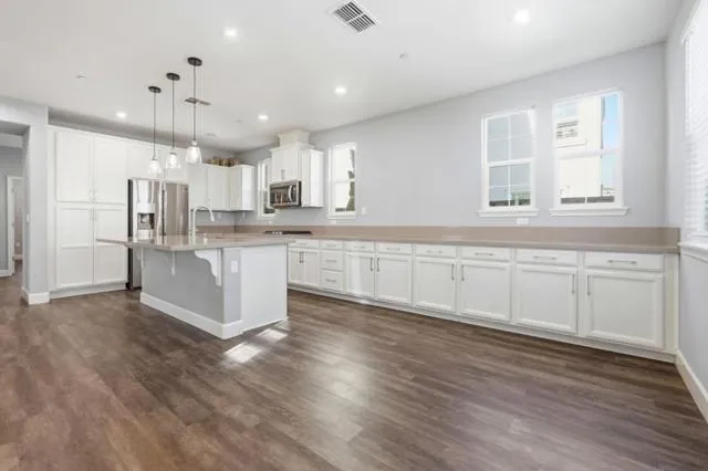 154 Sandpiper Way, Gilroy, California 95020