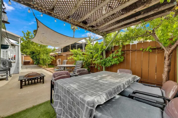 400 Greenfield Dr Spc 101, El Cajon, California 92021