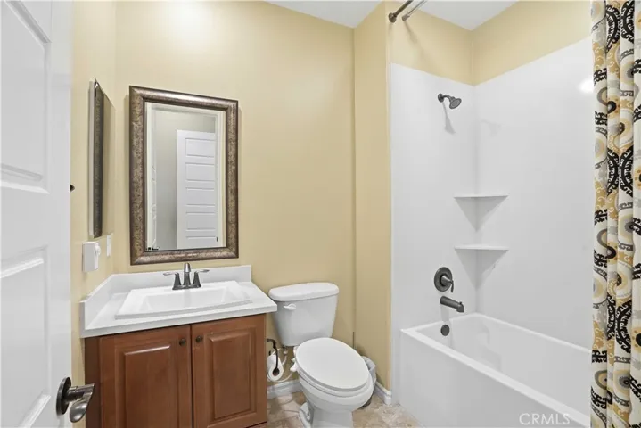 Downstairs Full Bath