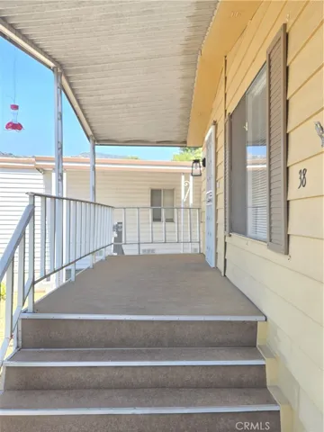 840 38 E Foothill Blvd E 38, Azusa, California 91702 — photo 4