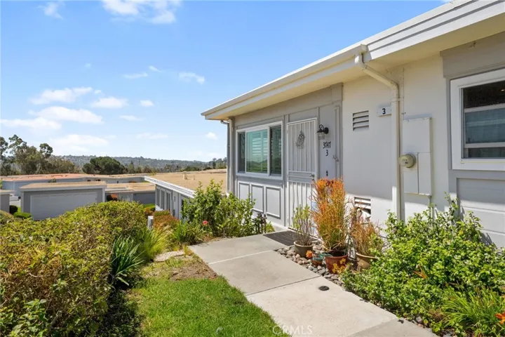 entry way to get into house