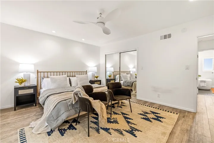 14238 Dickens 4, Sherman Oaks, California 91423