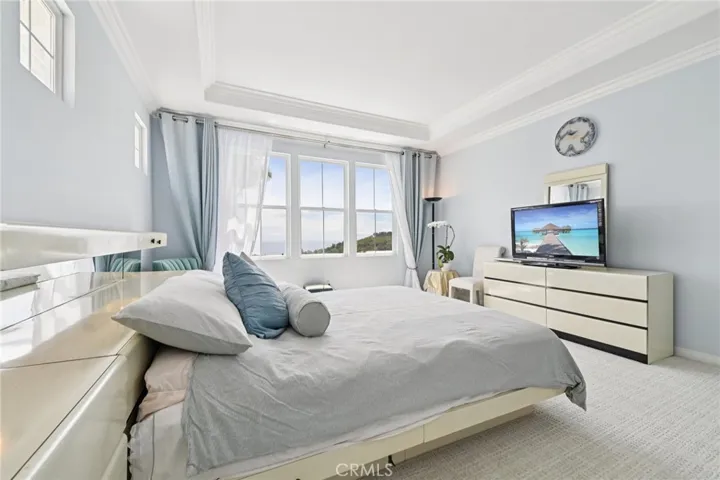 16 Tidal Surf, Newport Coast, California 92657