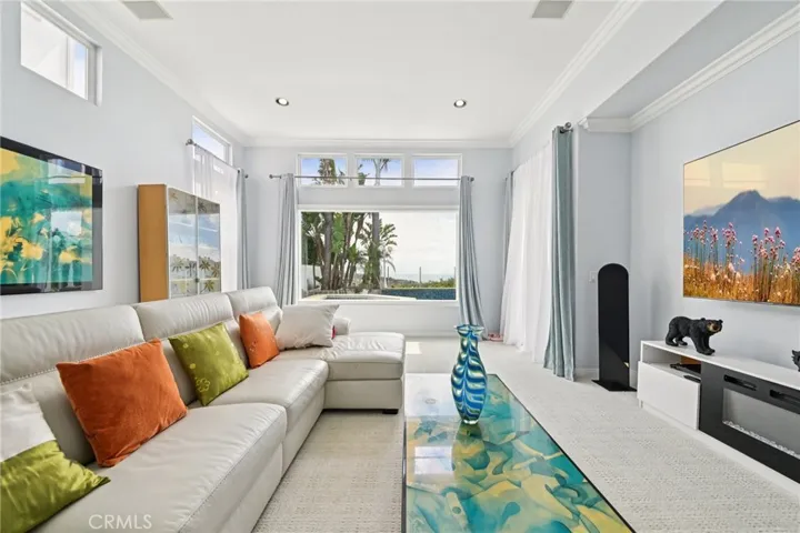 16 Tidal Surf, Newport Coast, California 92657