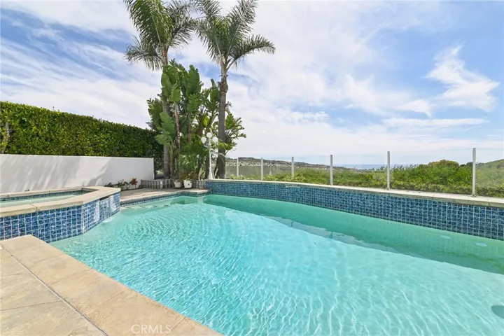 16 Tidal Surf, Newport Coast, California 92657