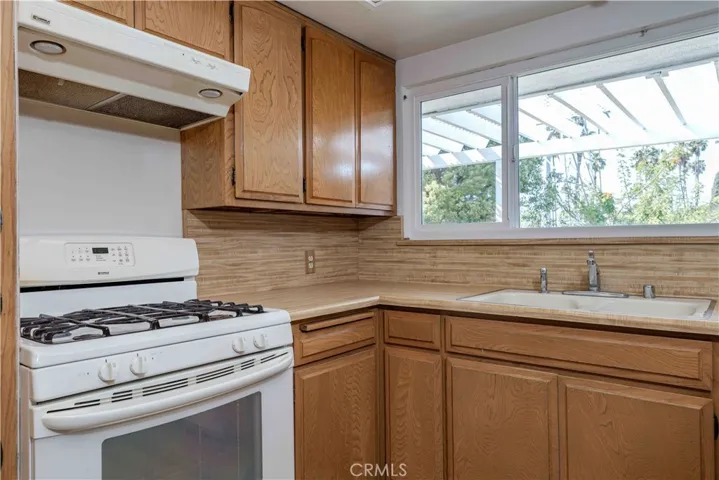 1203 W Laster Avenue, Anaheim, California 92802
