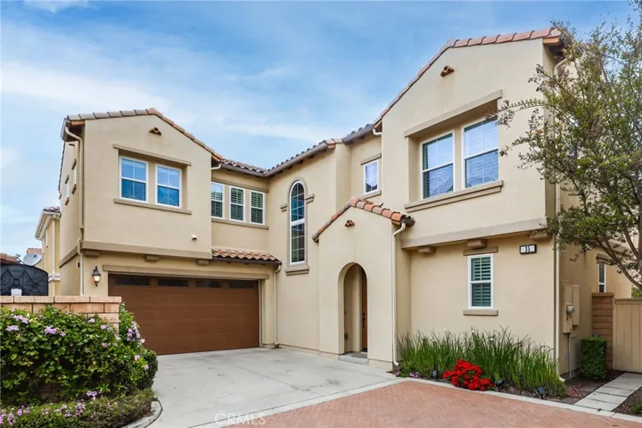 35 Lantana, Lake Forest, California 92630