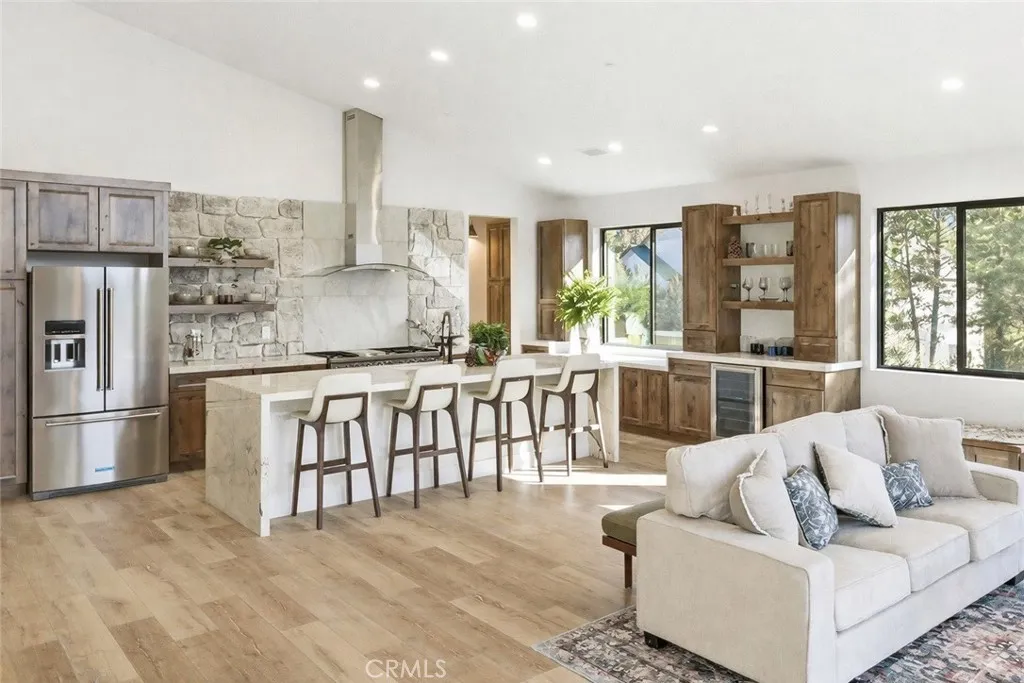 455 Tanglewood, Big Bear City, California 92314 — photo 4