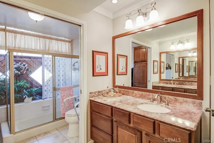 435 S Westridge Circle, Anaheim Hills, California 92807