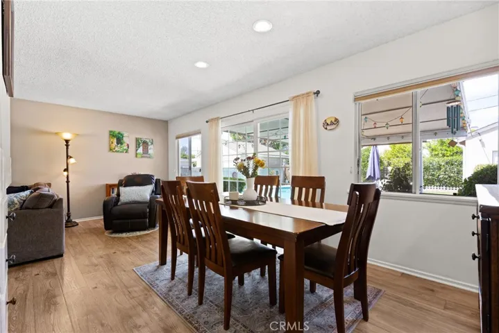 6347 Bovey Avenue, Tarzana, California 91335