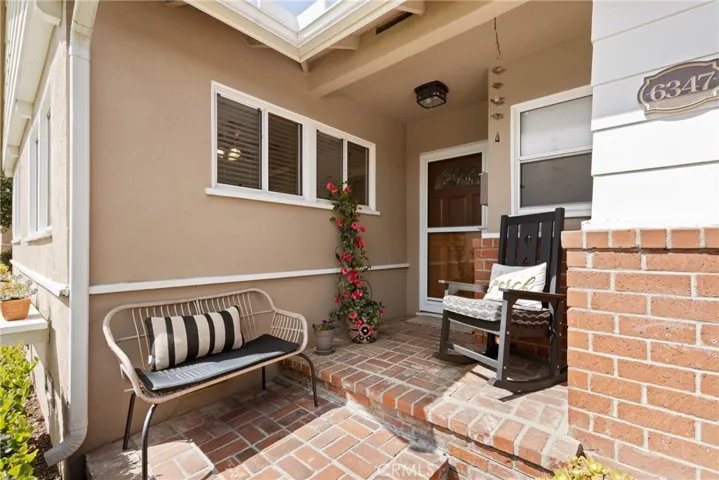 6347 Bovey Avenue, Tarzana, California 91335
