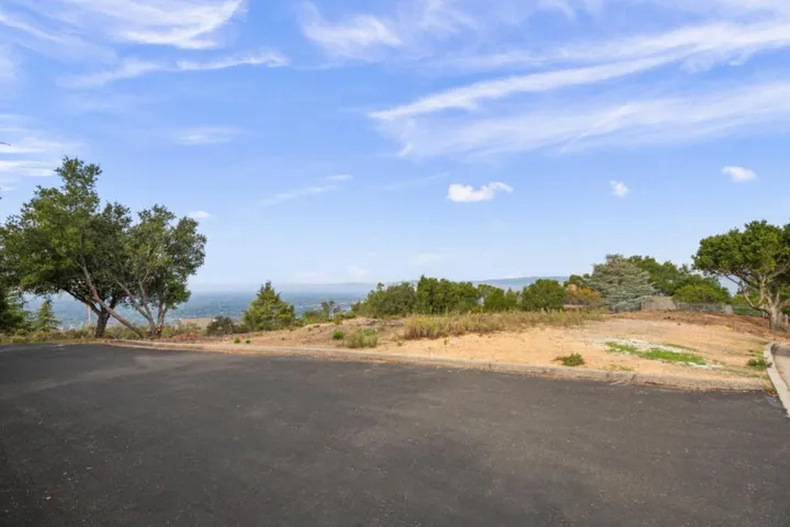 16363 Aztec Ridge Drive, Los Gatos, California 95030