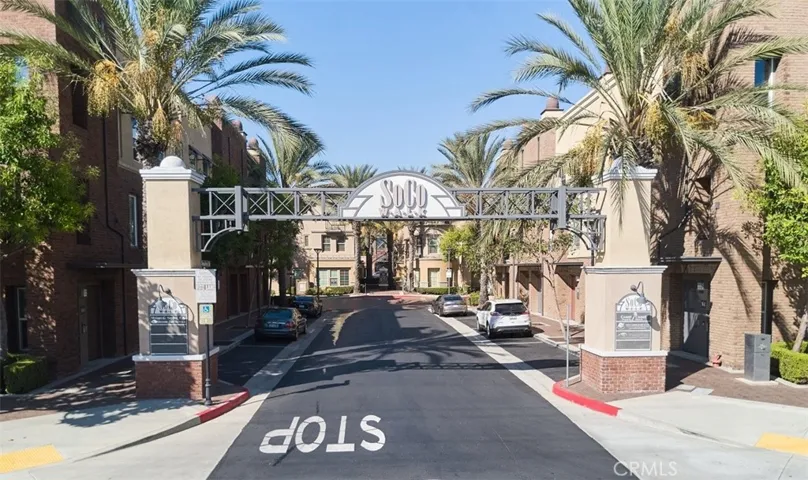 180 Village Court, Fullerton, California 92832