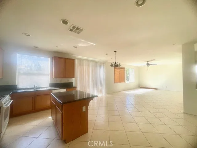 7434 Freeport, Fontana, California 92336