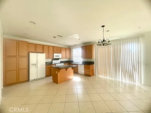 7434 Freeport, Fontana, California 92336