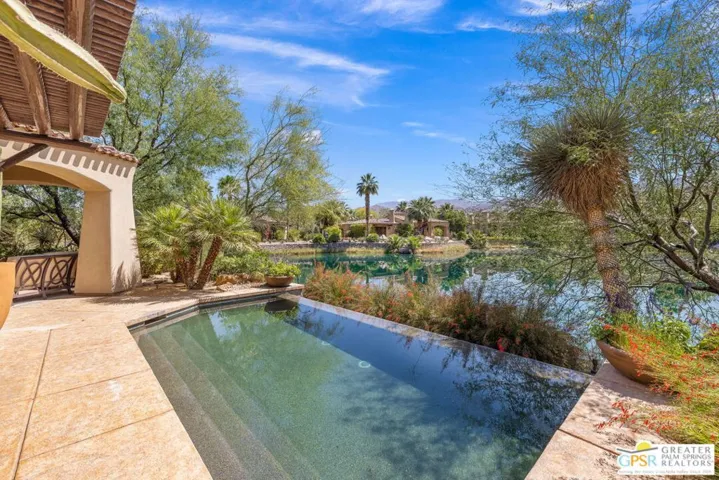 48387 Old Stone Trail, Palm Desert, California 92260