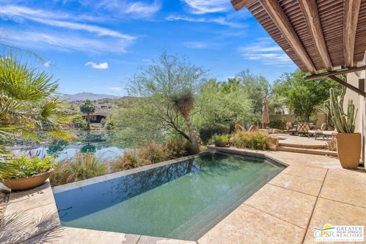 48387 Old Stone Trail, Palm Desert, California 92260