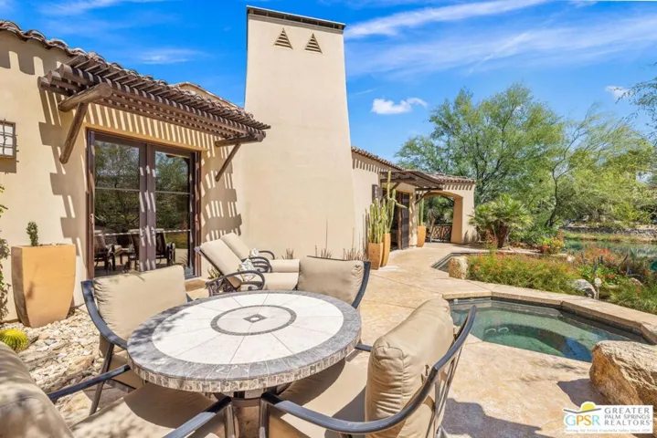 48387 Old Stone Trail, Palm Desert, California 92260