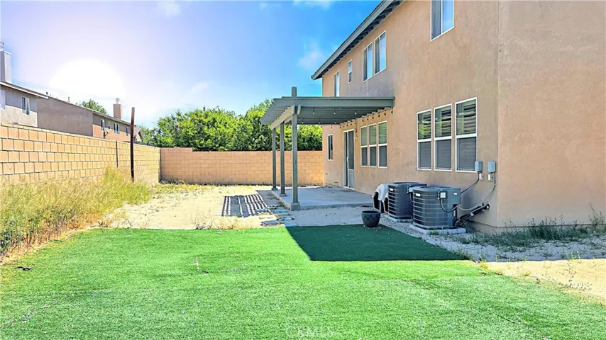 4815 W Avenue J5, Lancaster, California 93536