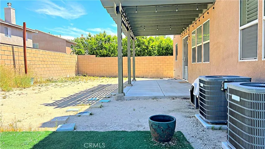 4815 W Avenue J5, Lancaster, California 93536