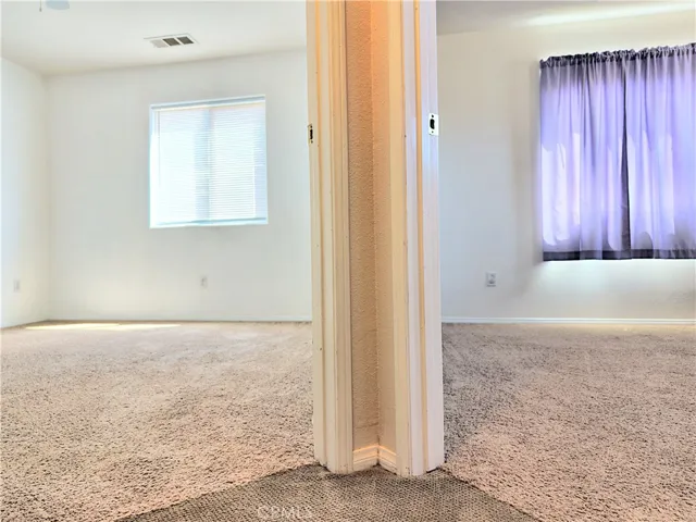 4815 W Avenue J5, Lancaster, California 93536