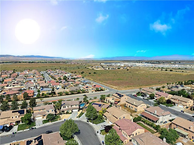 4815 W Avenue J5, Lancaster, California 93536