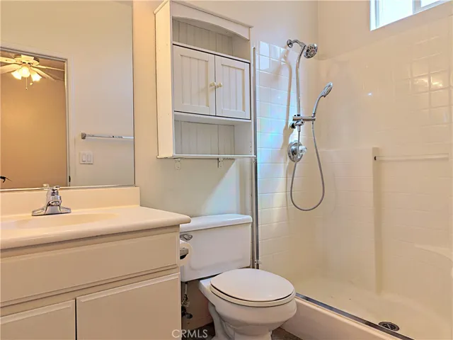 4815 W Avenue J5, Lancaster, California 93536