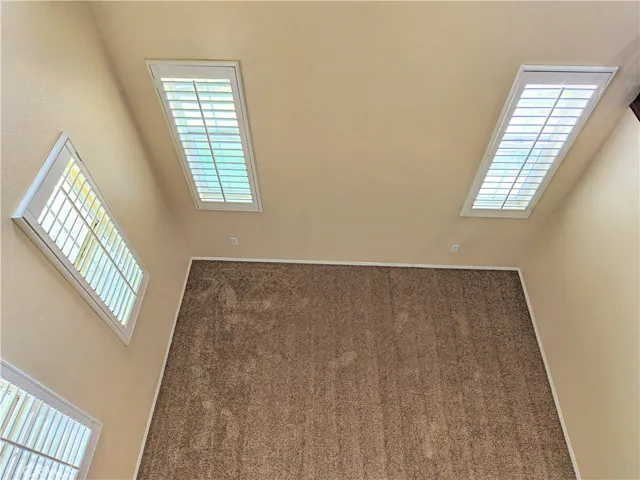 4815 W Avenue J5, Lancaster, California 93536