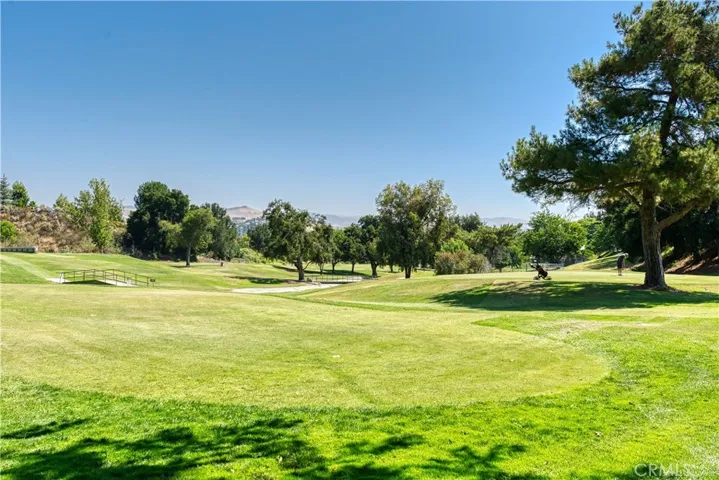 26333 Long Oak Drive, Newhall, California 91321