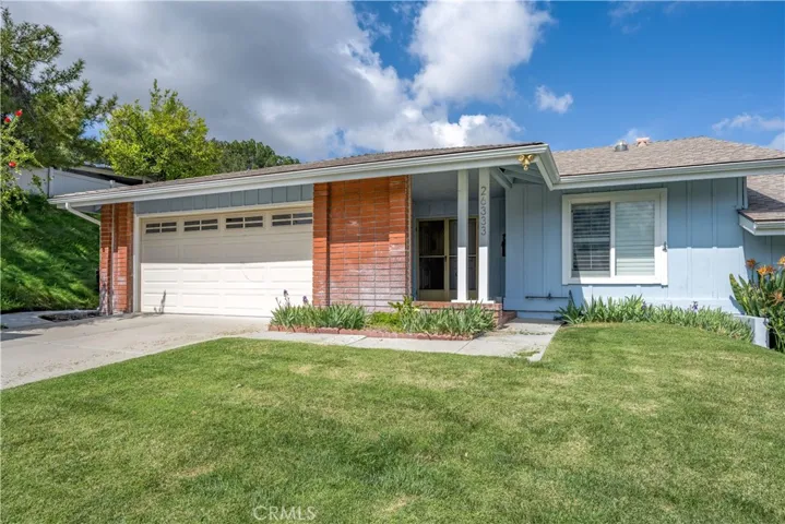 26333 Long Oak Drive, Newhall, California 91321