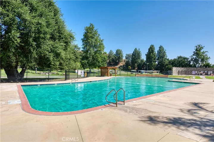 26333 Long Oak Drive, Newhall, California 91321
