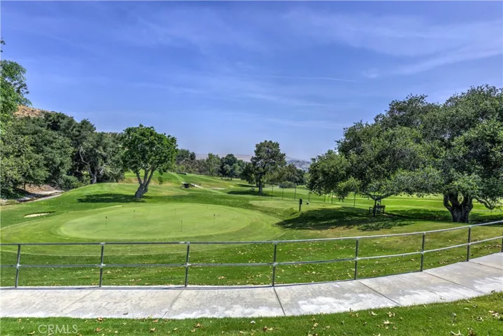 26333 Long Oak Drive, Newhall, California 91321