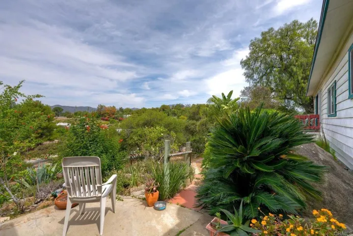 18218 Paradise Mountain Rd Spc 91 Lot 91, Valley Center, California 92082 — photo 5