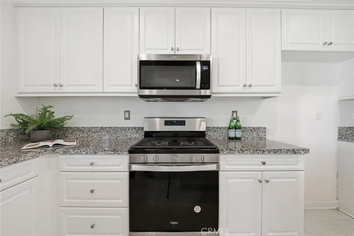 9657 Summertime Ter, Riverside, California 92508
