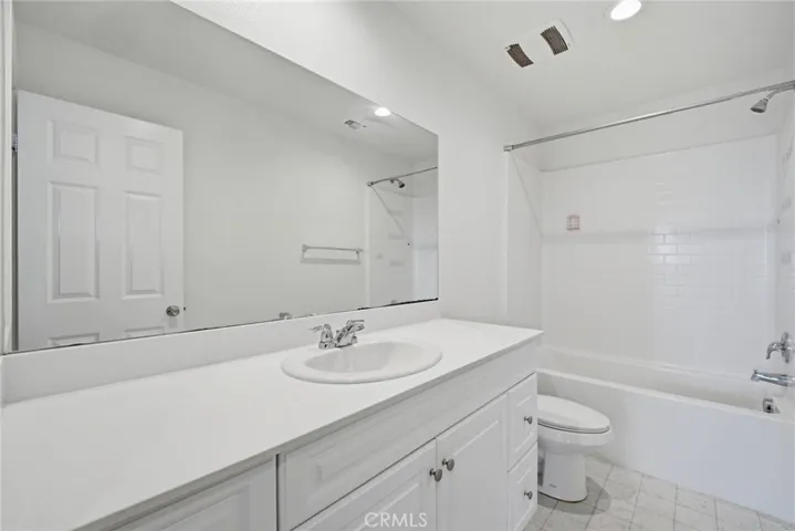 9657 Summertime Ter, Riverside, California 92508