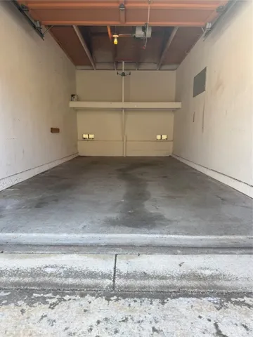 one car detached garage