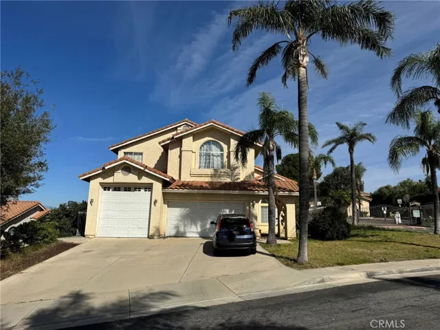 5134 Calle Zafiro, Jurupa Valley, California 92509