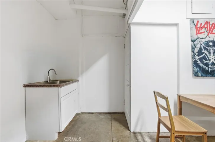 workshop/retail