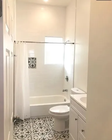 2bed plus bonus room Unit second floor. These pics were taken before tenant occupied.