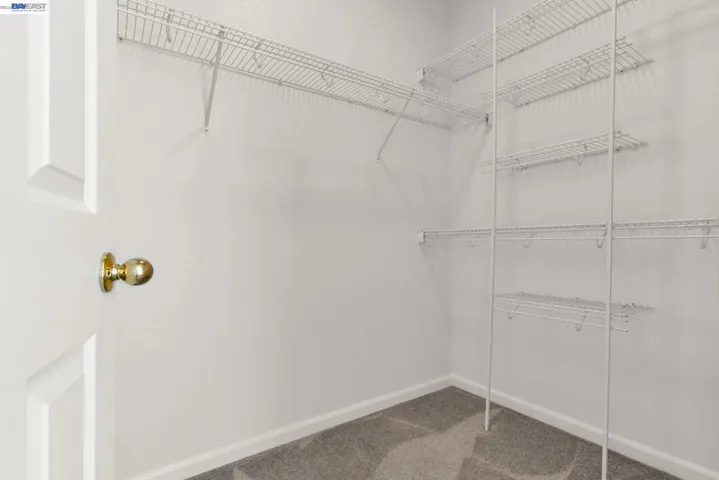 Junior Suite Walk In Closet
