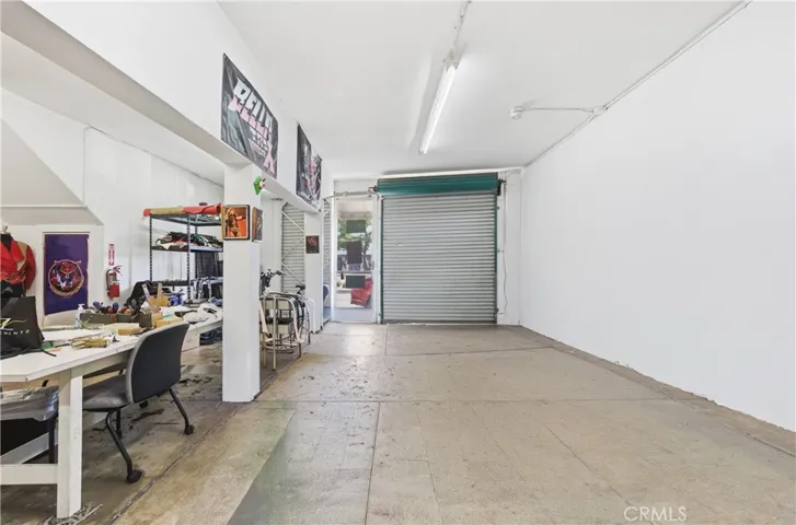 workshop/retail