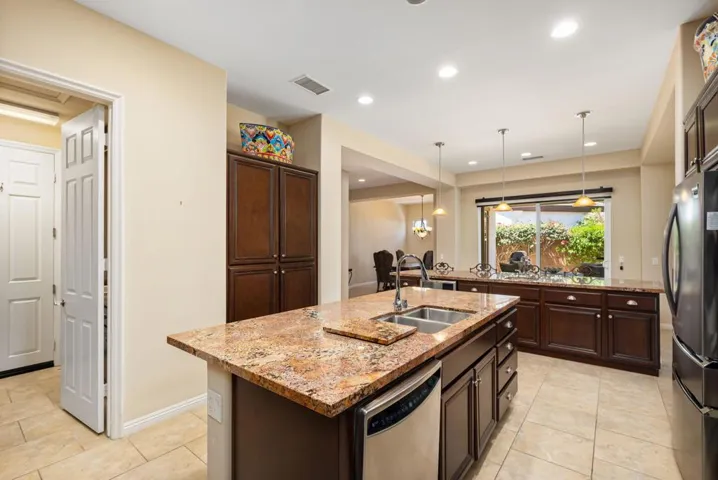 17-web-or-mls-JMTulare_OPMG_0426_017