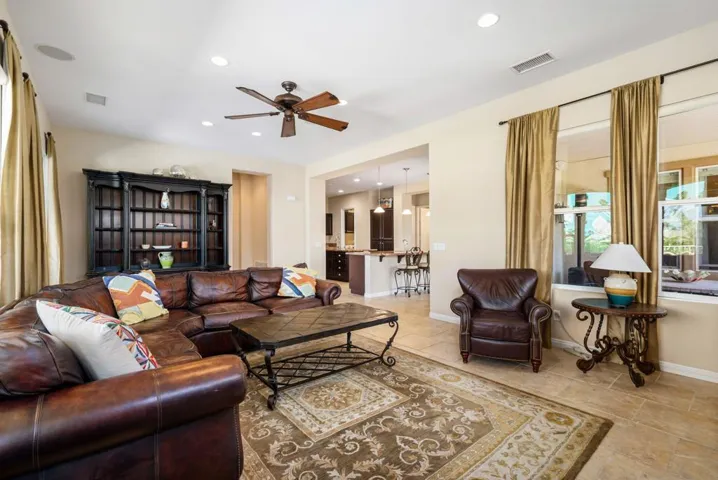 23-web-or-mls-JMTulare_OPMG_0426_023