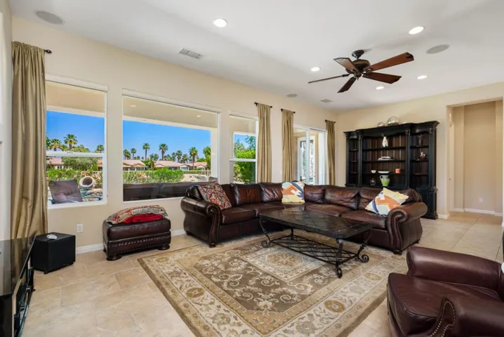 22-web-or-mls-JMTulare_OPMG_0426_022