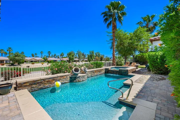 28-web-or-mls-JMTulare_OPMG_0426_028