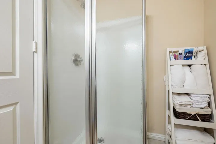 52-web-or-mls-JMTulare_OPMG_0426_052