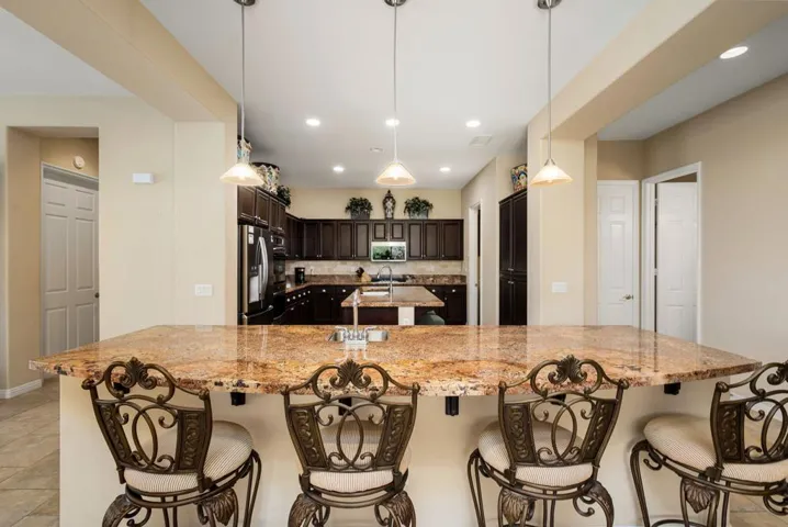 12-web-or-mls-JMTulare_OPMG_0426_012