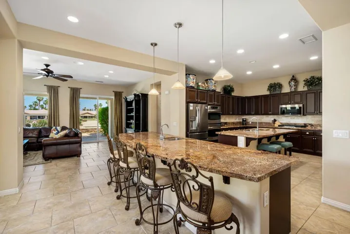 11-web-or-mls-JMTulare_OPMG_0426_011