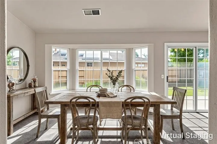 dining area virtually staged