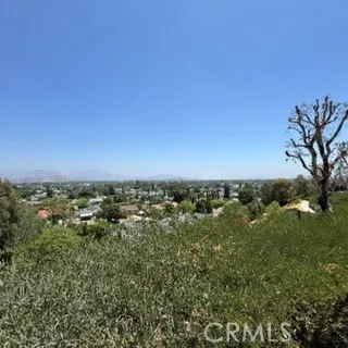 11954 Edgecliff, Sylmar, California 91342